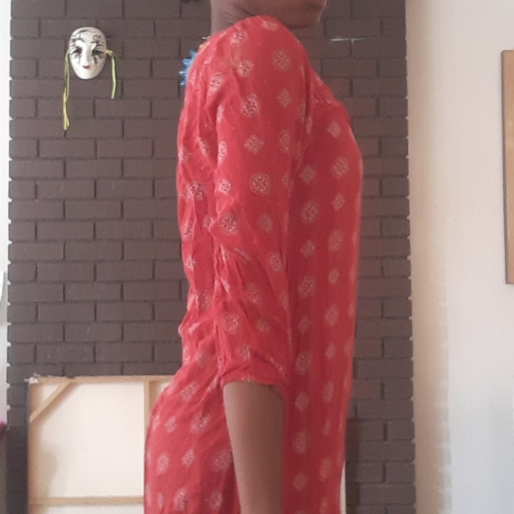 Dress - Picture 2 of 3